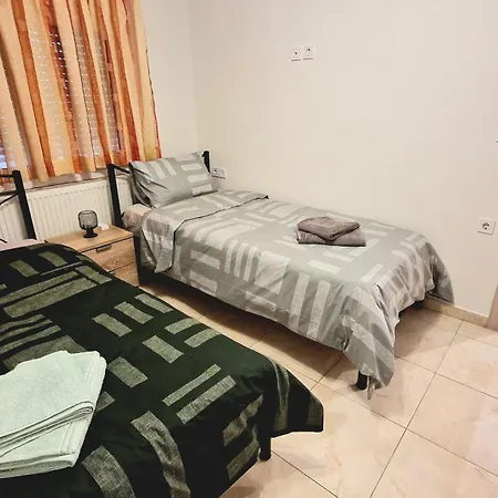 Alexia's House - 400m From Kalamitsa